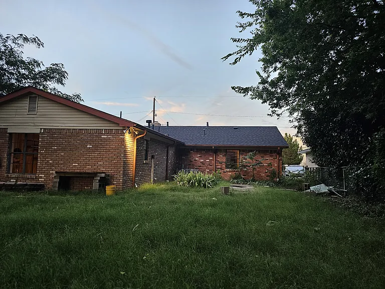 237 N Murphy Rd — Photo 18