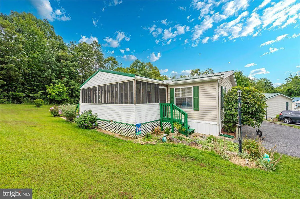 10655 Bailey Springs Ln photo 1