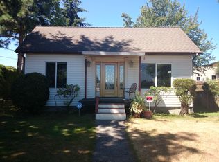 7717 34th Ave SW, Seattle, WA 98126