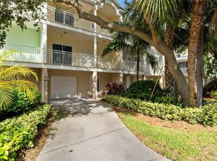 512 1st St APT 108, Indian Rocks Beach, FL 33785