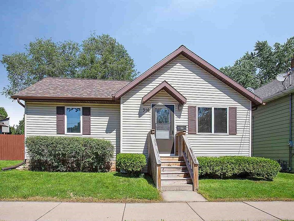 316 W 12th Street  KAUKAUNA