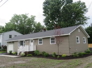 5723 Mapleton Dr, Utica, NY 13502