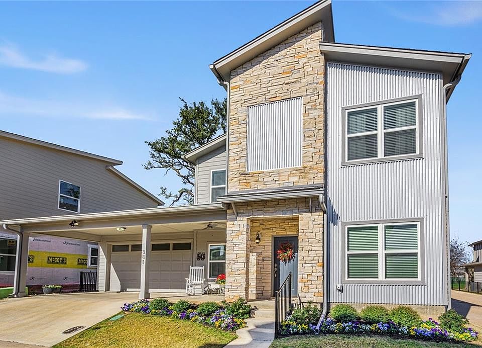 1st image of 407 Bosque Blvd #301
