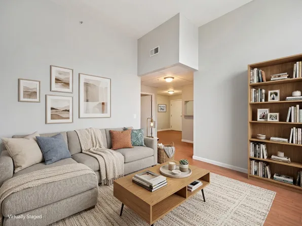 Affordable, Spacious Living at Flyers Landing, Fairborn, 221 N Central Ave #2, Fairborn, OH 45324