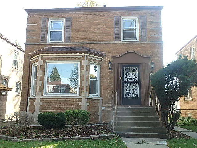 9335 S Bishop St photo 1