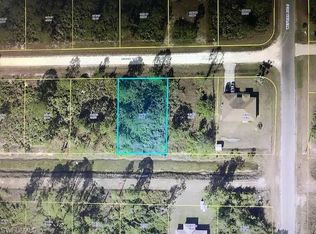 1076 Grove St E, Lehigh Acres, FL 33974