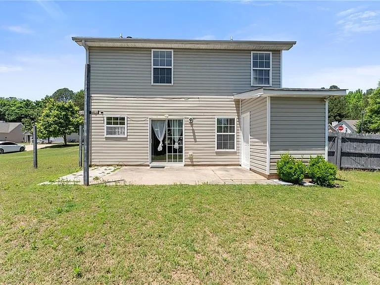 104 Jameston Dr — Photo 27
