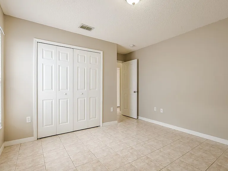 4616 Falcon Ave — Photo 12