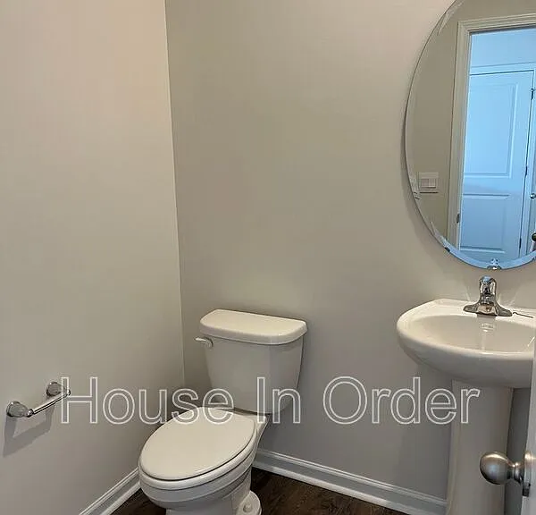 732 Fountain Park Blvd — Photo 16