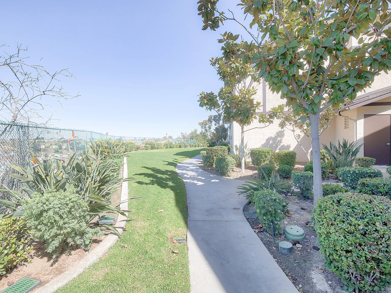 Bonita Heights — Photo 1