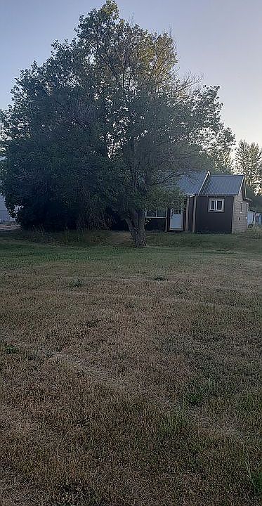 Front yard view of the house