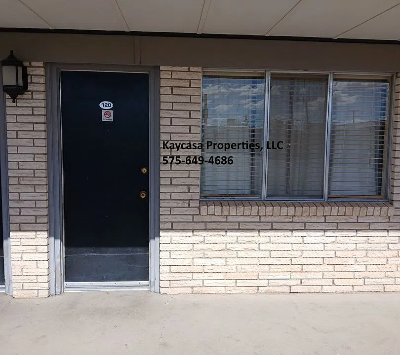 2146 W Picacho Ave