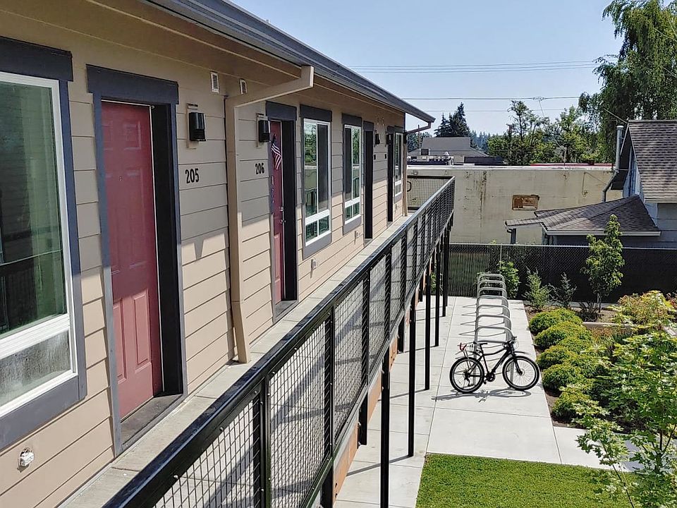 18th Street Apartments Balcony View