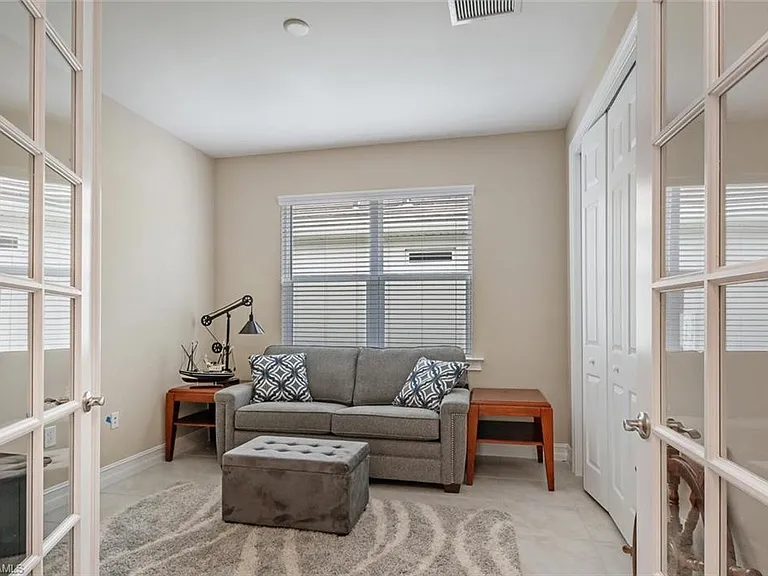 14586 Tropical Dr — Photo 10