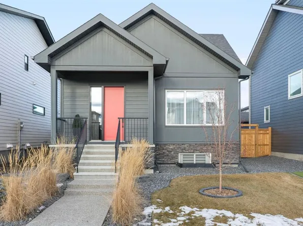 244 S Grayling Cmn, Rocky View County, AB T3Z 0G6