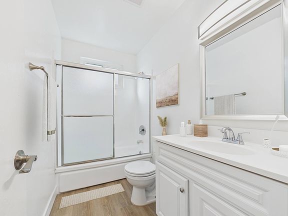 5th image of 5049-5117 Buffalo Ave #5065-02