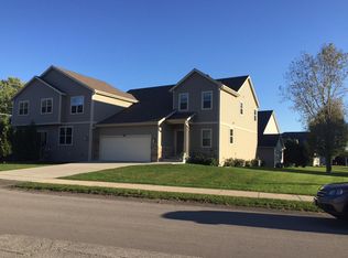 119 E Garfield Ave, Waukesha, WI 53189