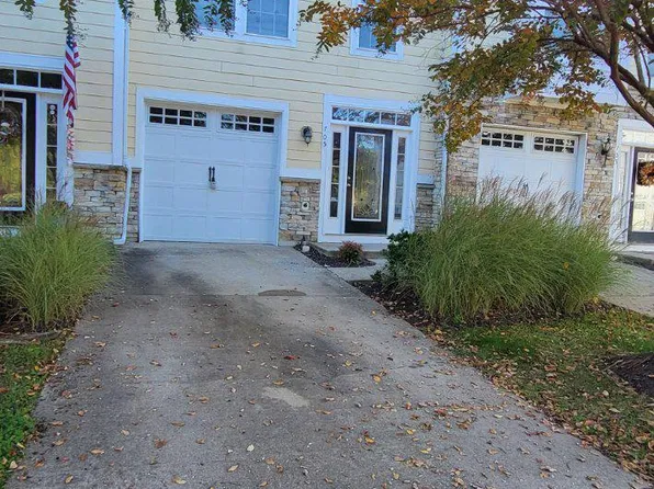 705 Monroe Point Dr, Colonial Beach, VA 22443