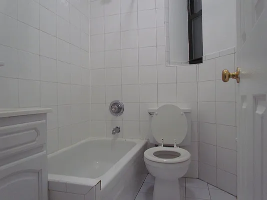 Rented by Landmark Real Estate | media 22