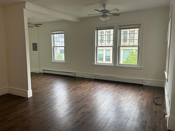 2nd image of 513 Bangs Ave #4