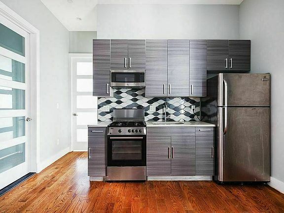 2nd image of 1503 Gates Ave #1N