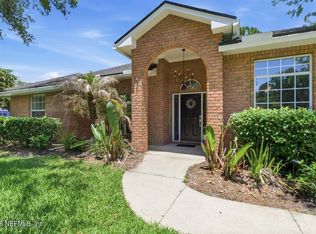170 Edgewater Branch Dr, Saint Johns, FL 32259