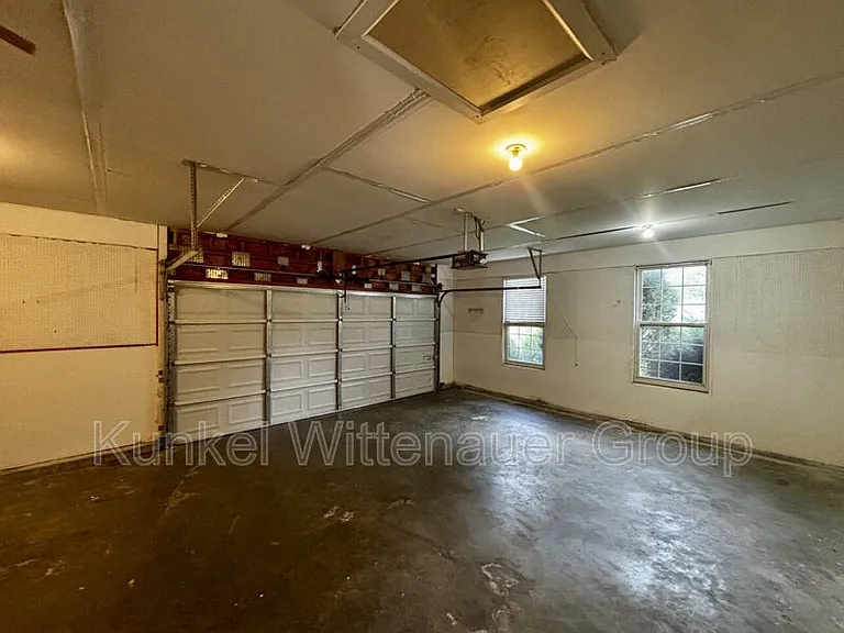 720 Cedar Mill Dr — Photo 16