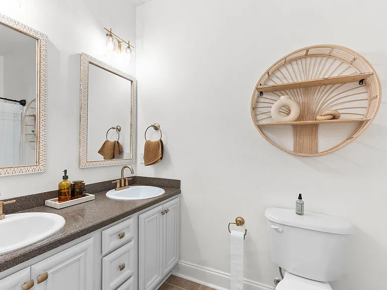 107 Hampton Meadows Dr — Photo 35
