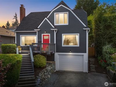 3211 37th Avenue SW, Seattle, WA, 98126