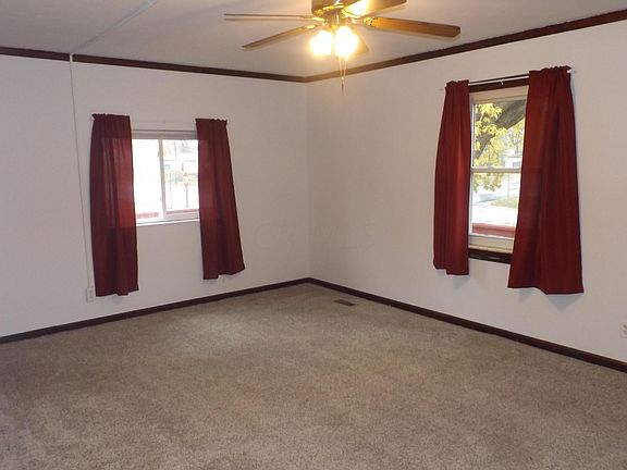 2nd image of 3373 Medina Ave