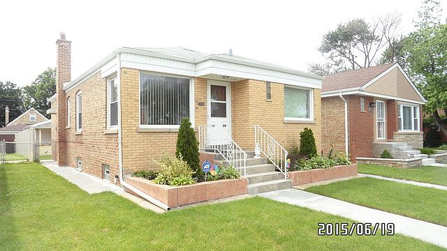 1st image of 2854 N Narragansett Ave