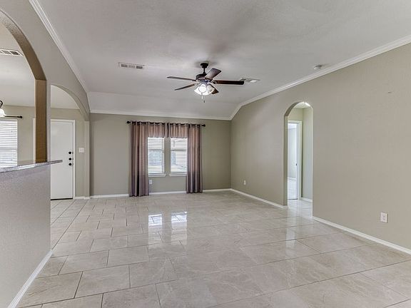 4th image of 8144 Hulen Park Cir