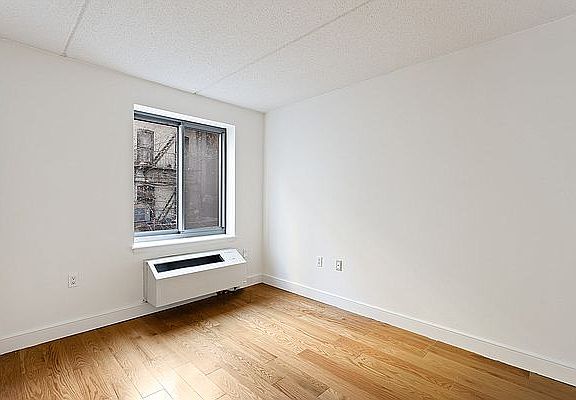 4th image of 63 Schermerhorn St APT 2F