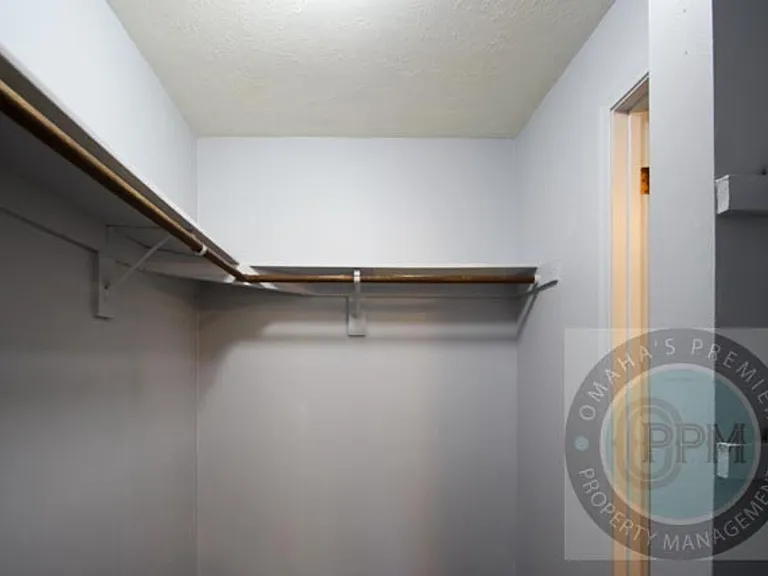 Benson Garden Apartments — Photo 24