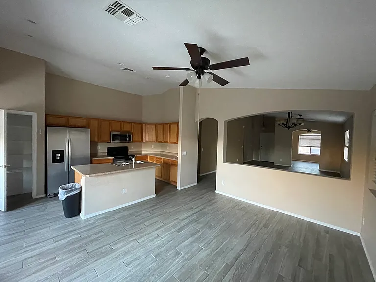 3230 W Pecan Rd — Photo 4