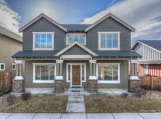 21383 Livingston Dr, Bend, OR 97701