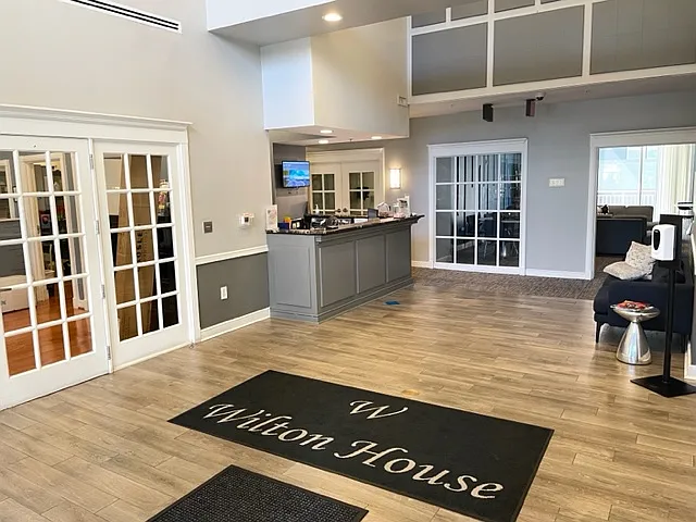 2726 Gallows Rd #1107 — Photo 3