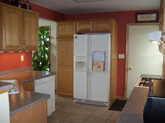4th image of 101 Orville Ln