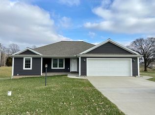 5105 Springfield Rd, Wadesville, IN 47638