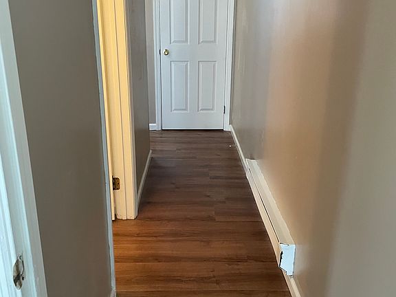 5th image of 149 Pickwick Pl