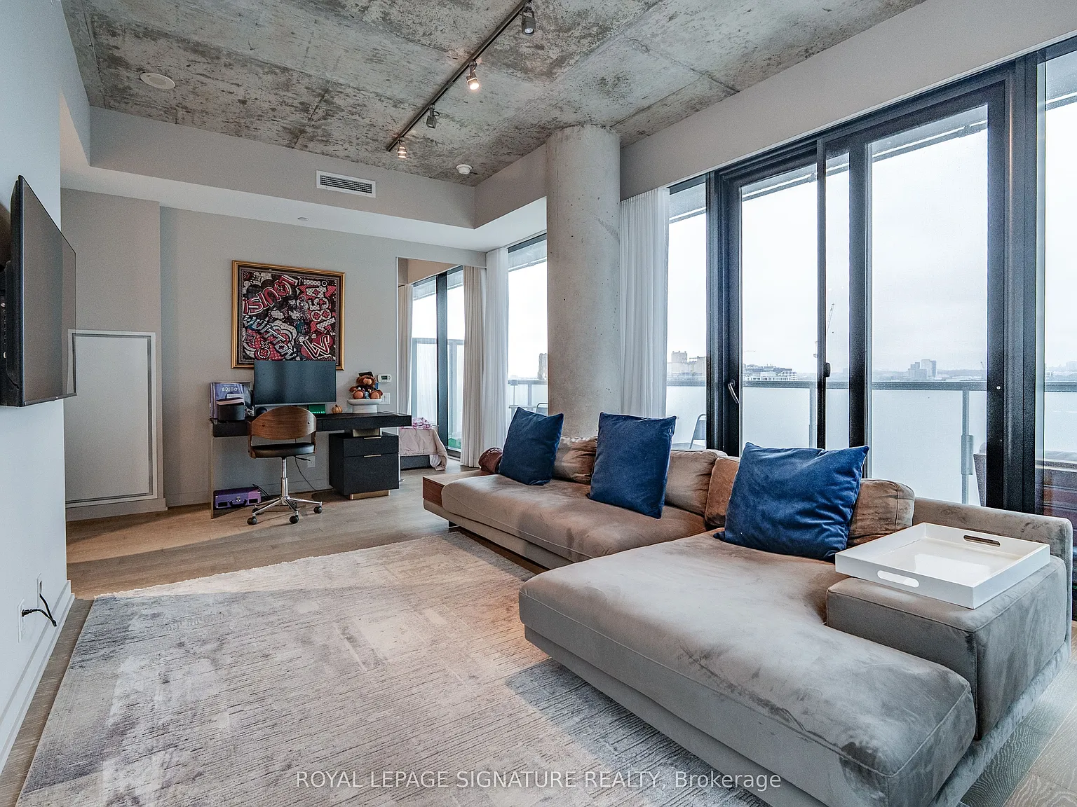 2 bed, $4,000 — Photo 2