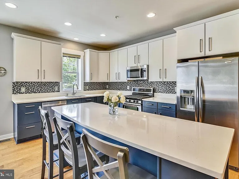 22483 Verde Gate Ter — Photo 15