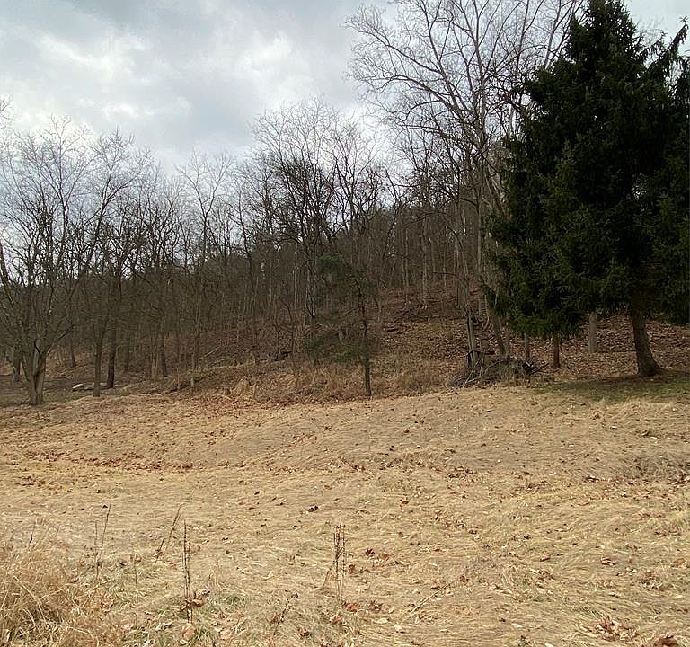 1st image of 1821 Little Grave Creek Rd