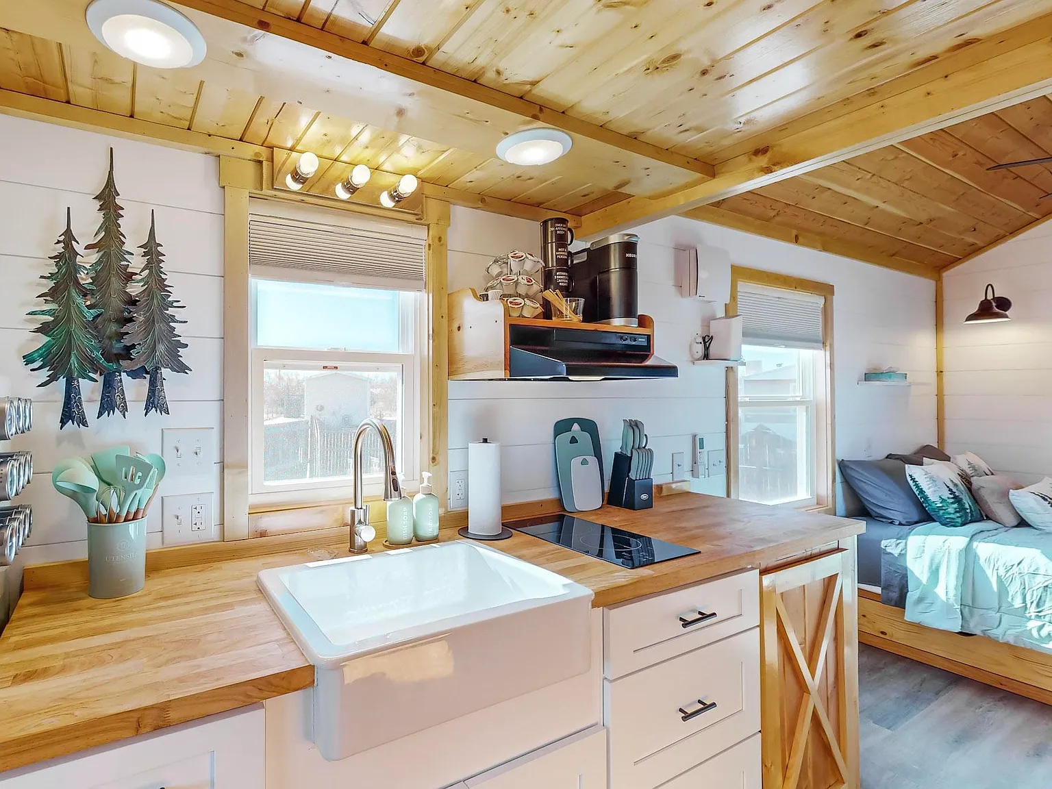 2 bed, 240 sqft, $1,500 — Photo 3