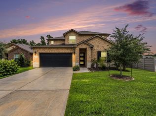 2211 E Winding Pines Dr, Tomball, TX 77375