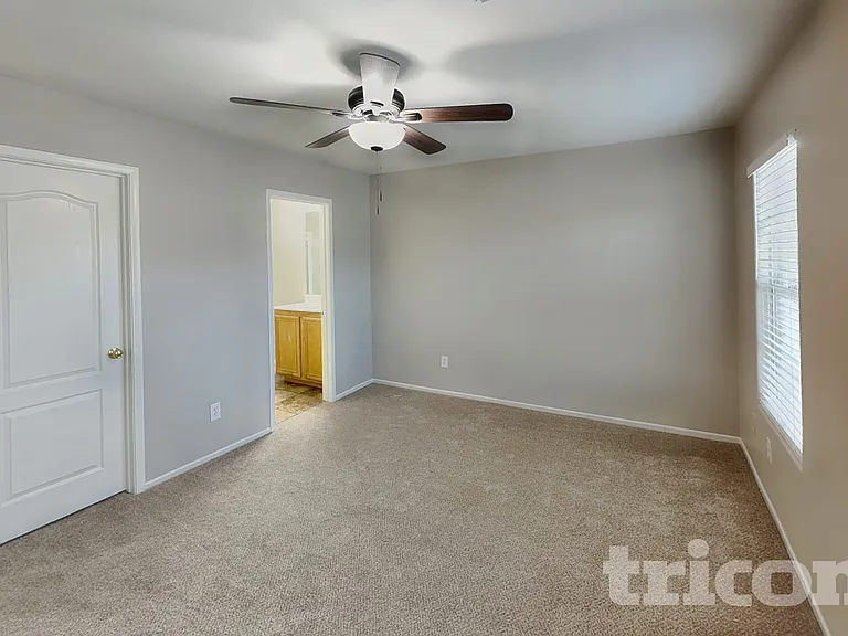 5969 Red Raspberry Ct — Photo 7