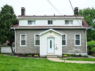 1058 Greentree Rd, Pittsburgh, PA 15220