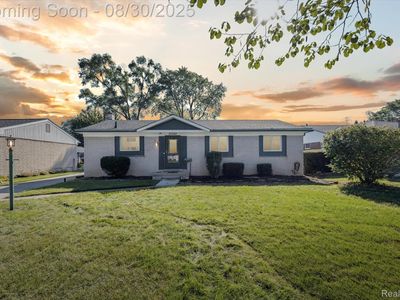 37252 Belcrest Dr, Sterling Heights, MI, 48312