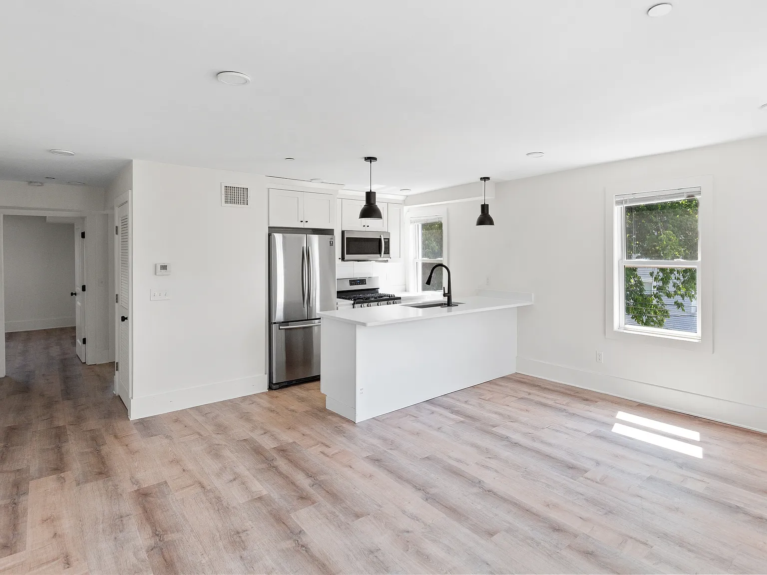 14 Vinton Street - 2B — Photo 1