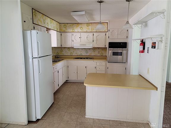 5th image of 11010 NE 64th Ave